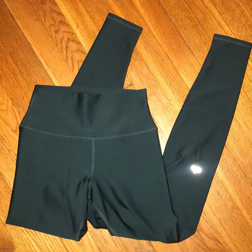 Alo forest green airlift leggings